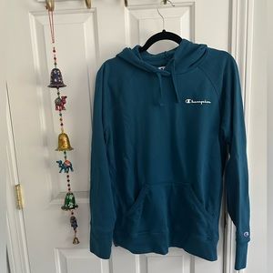 Champion Women’s Blue Sweatshirt Large